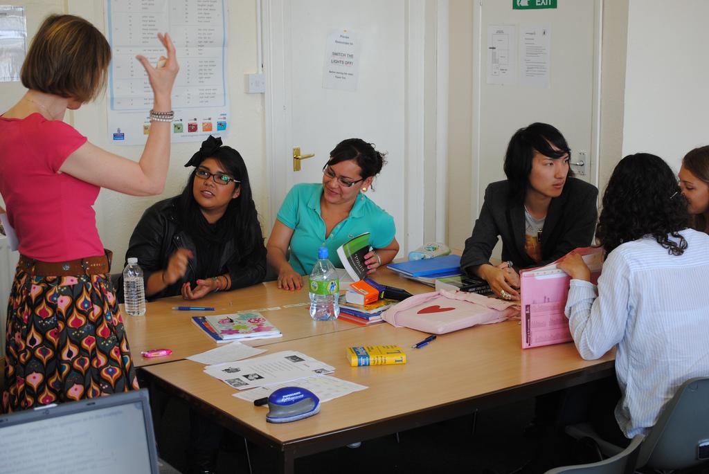 EnglishClass101.com EnglishClass101 Learn ESL Podcast with Audio Downloads, Video Lessons, Flash Cards, Self-Tests, EFL EnglishClass101.com EnglishClass101 Learn ESL Podcast with Audio Downloads, Video Lessons, Flash Cards, Self-Tests, EFL